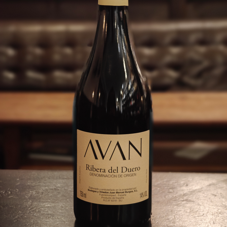 AVAN Vinedos Viejos Ribera del Duero 2023. 6 flasker.